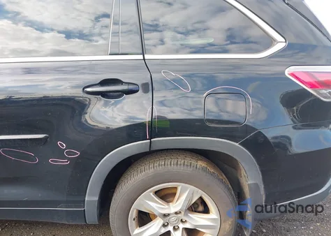 2014 Toyota Highlander Limited V6 z USA, uszkodzony, nr VIN 5TDDKRFH7ES036317